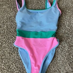 LainSnow brand new Fun Dip one piece swimsuit, size small